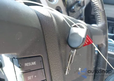 2010 Ford F-150 Fx2 Sport/Stx/Xl/Xlt z USA, uszkodzony, nr VIN 1FTEX1C84AKB85250